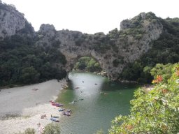 Le_Pont_d_Arc-32-800-600-80